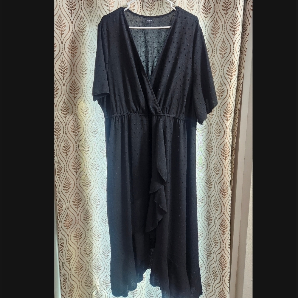 Black V-Neck Midi Dress with Ruffle Front